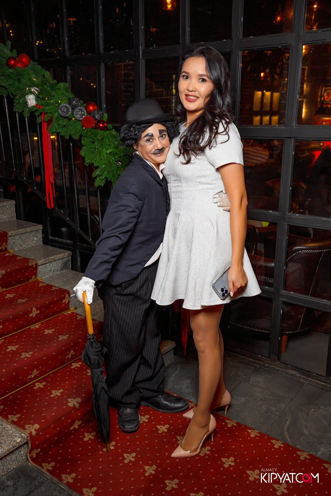 TANGIERS LOUNGE НА САТПАЕВА. КИПЯТКОМ АЛМАТЫ!