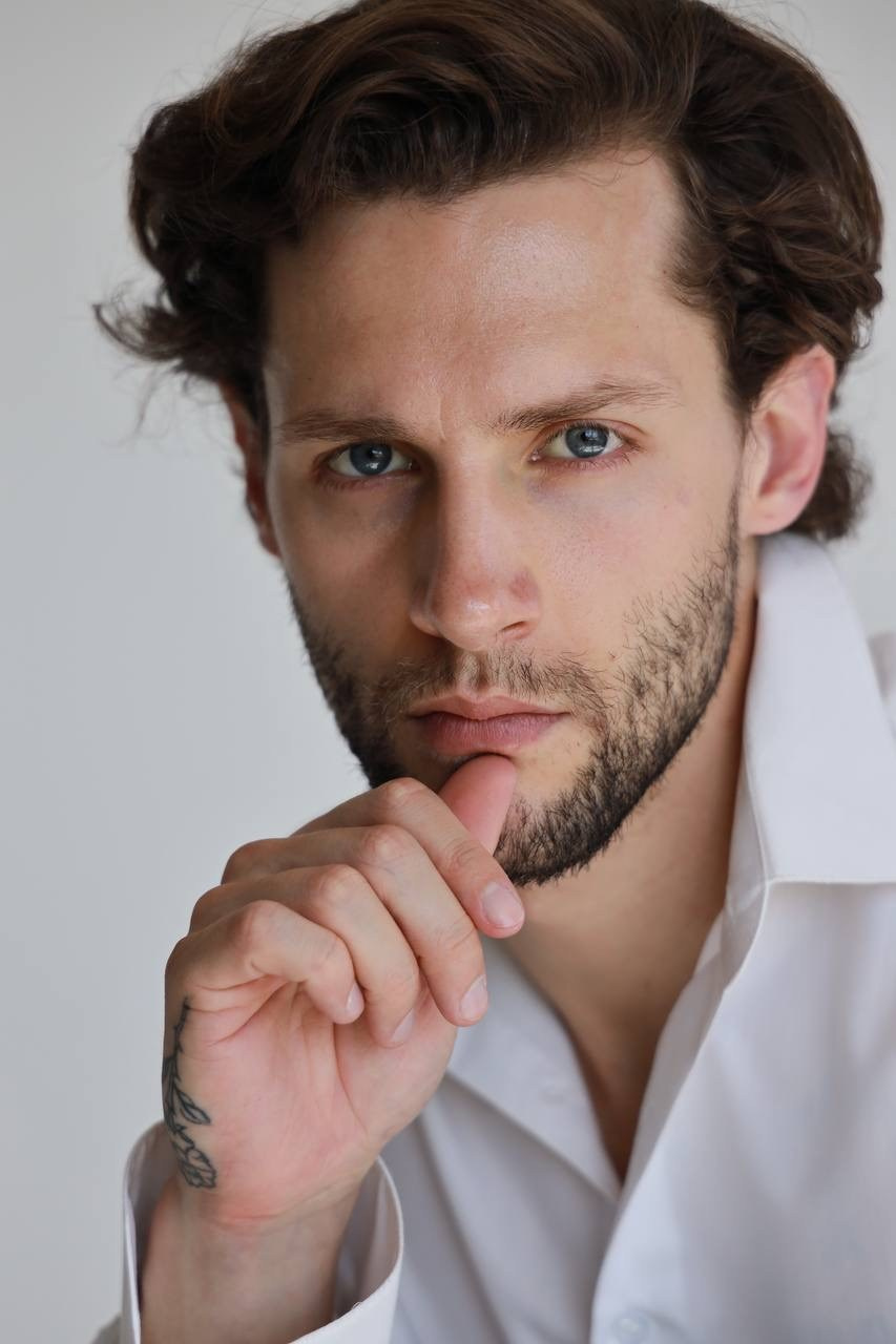 Антон. DEWA | фотостудия для маркетплейсов