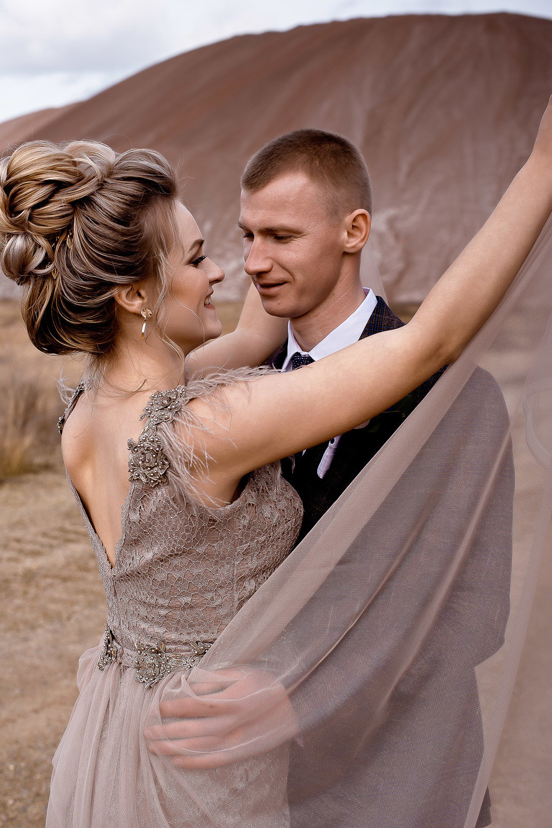 Свадебный фотограф Солигорск, фотосессия на солеотвалах, солеотвалы, ф. Свадебный и семейный фотограф Ольга Астрейко