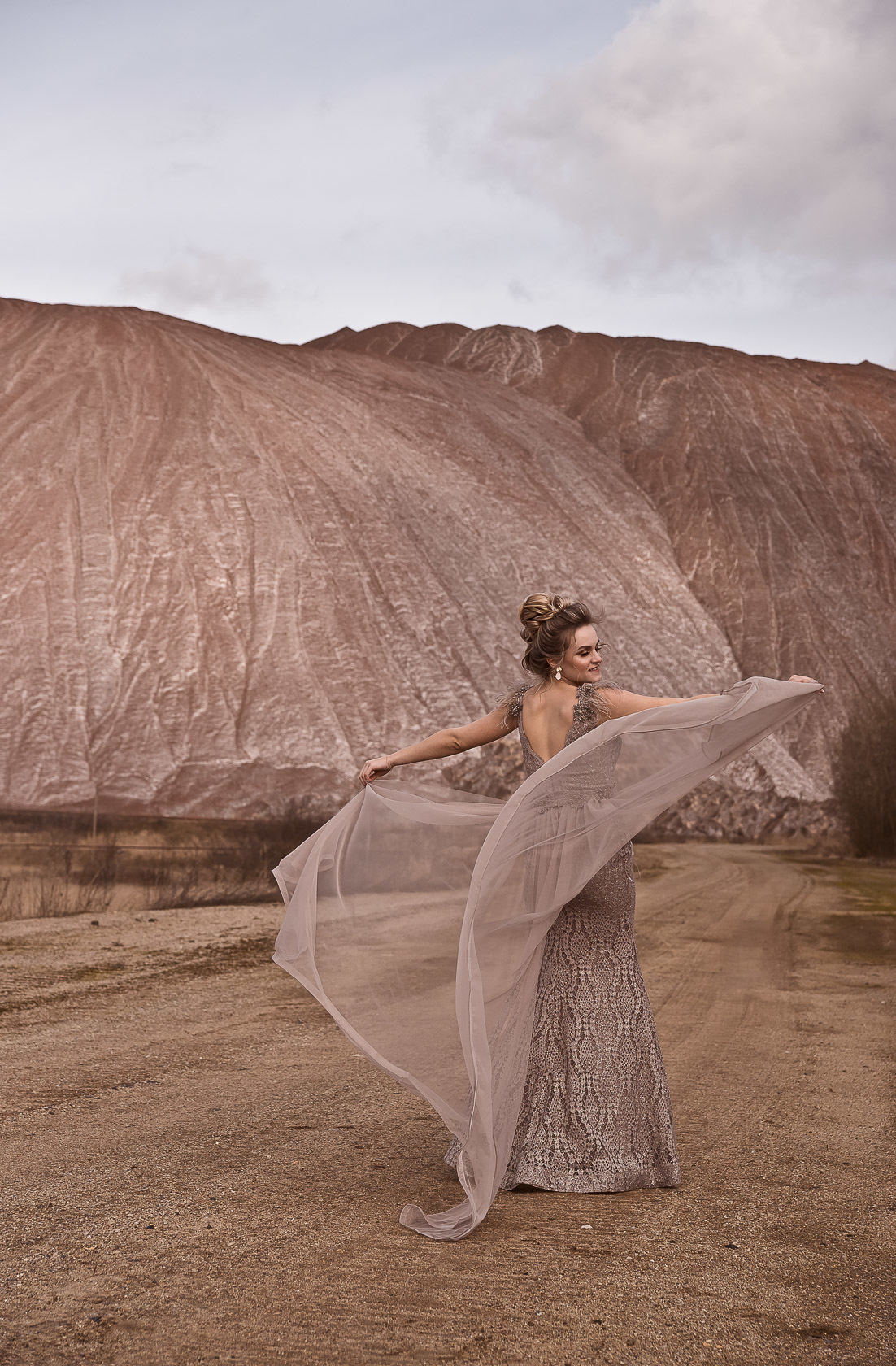 Свадебный фотограф Солигорск, фотосессия на солеотвалах, солеотвалы, ф. Свадебный и семейный фотограф Ольга Астрейко