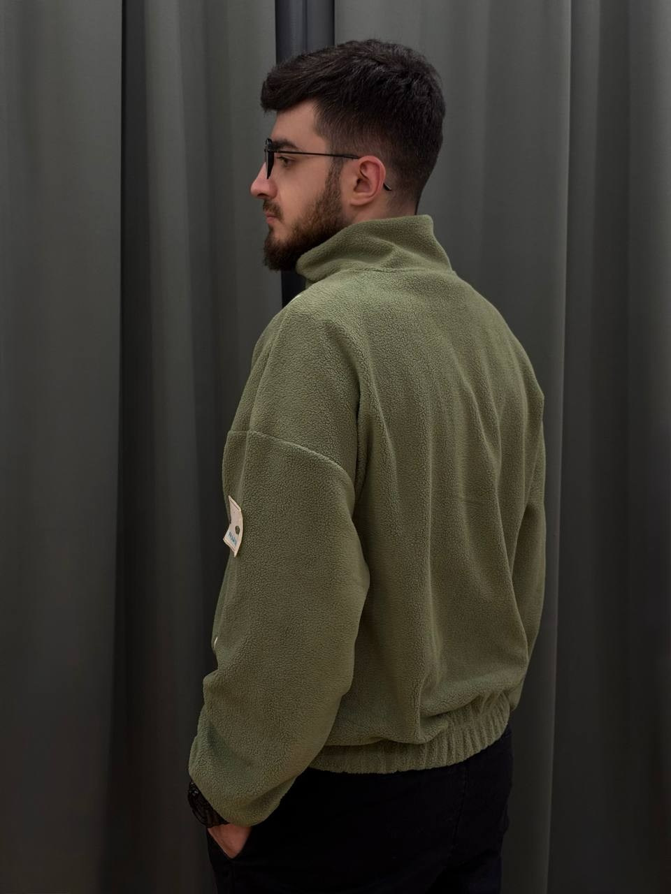 Акбер Ш. LUNAPRO Дом стильных, сборных и индивидуальных съемок для брендов