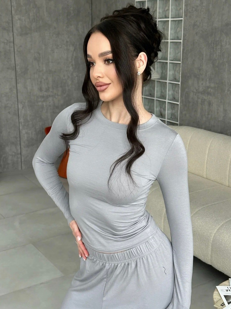 Кейс: Костюм. Модель: Виктория С. LUNAPRO Дом стильных, сборных и индивидуальных съемок для брендов