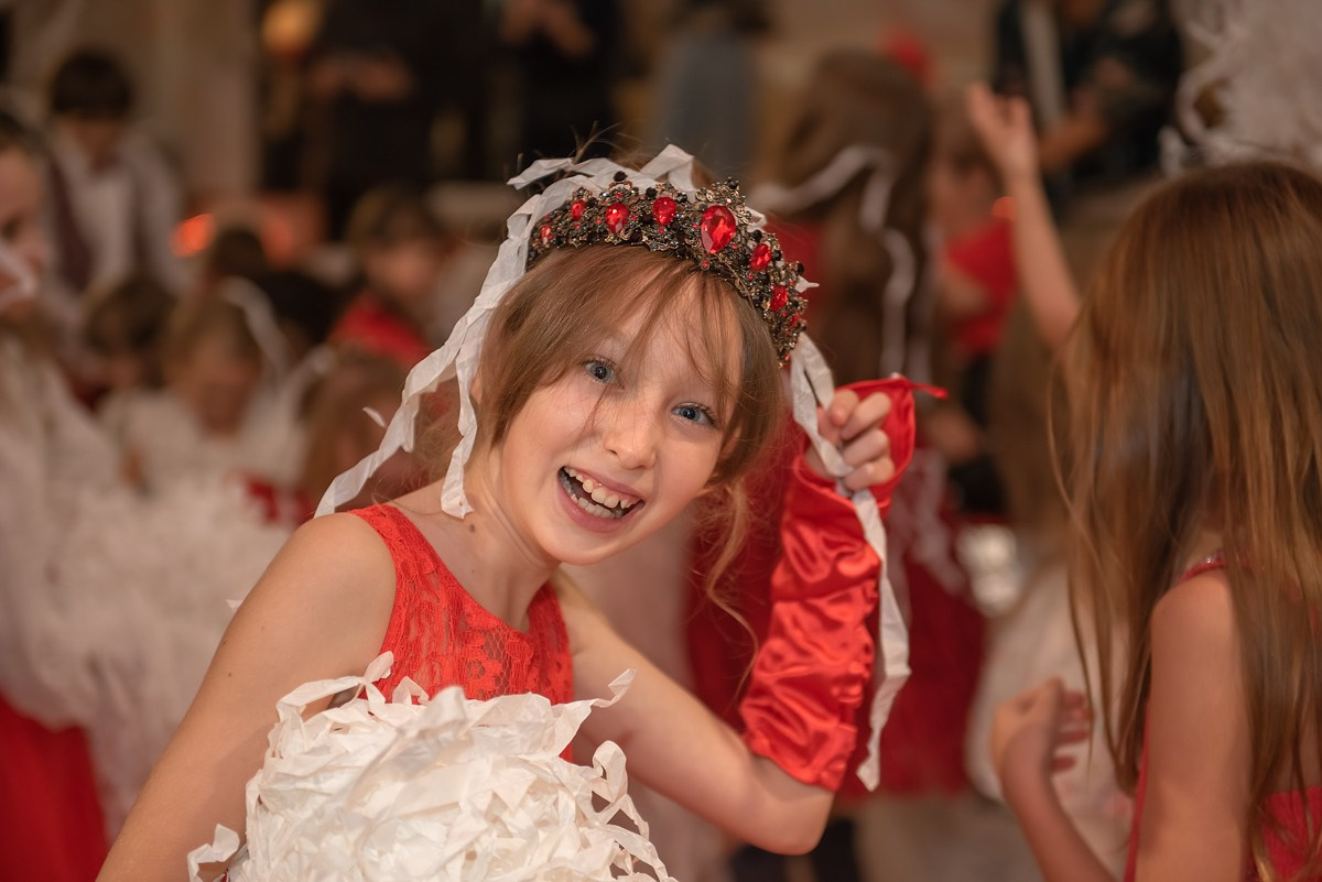 Выпускной в детской школе моделей HAPPYkids 2024. Семейный и коммерческий фотограф в Сочи Александр Бодунов