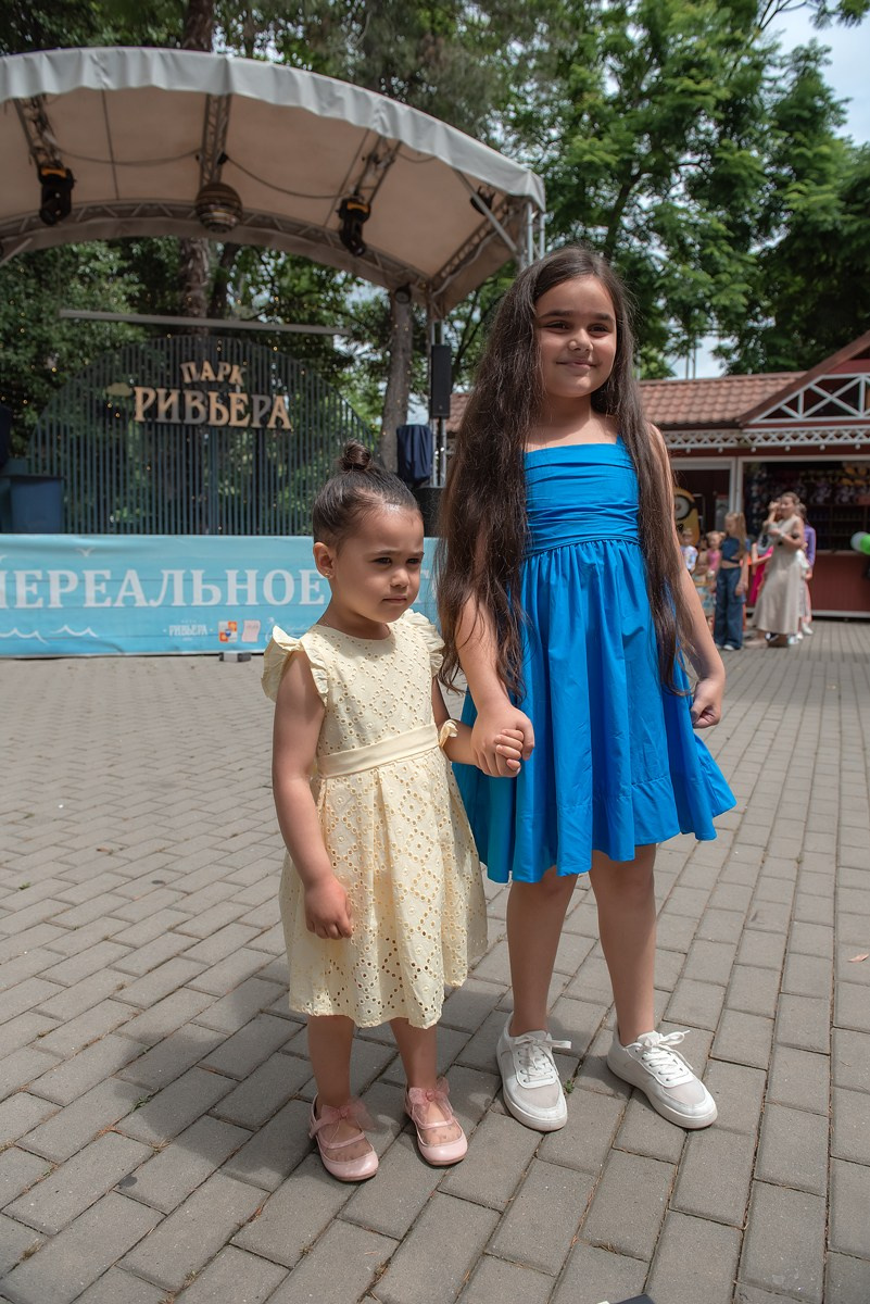 Парк Ривьера дефиле HAPPYkids. Семейный и коммерческий фотограф в Сочи Александр Бодунов