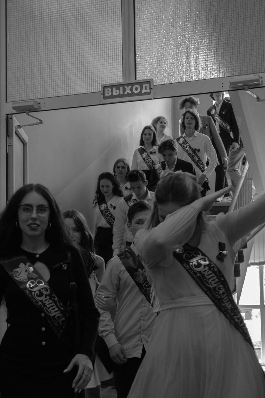 Последний звонок. Фотограф про чувства Варя Сильвестрова, Москва