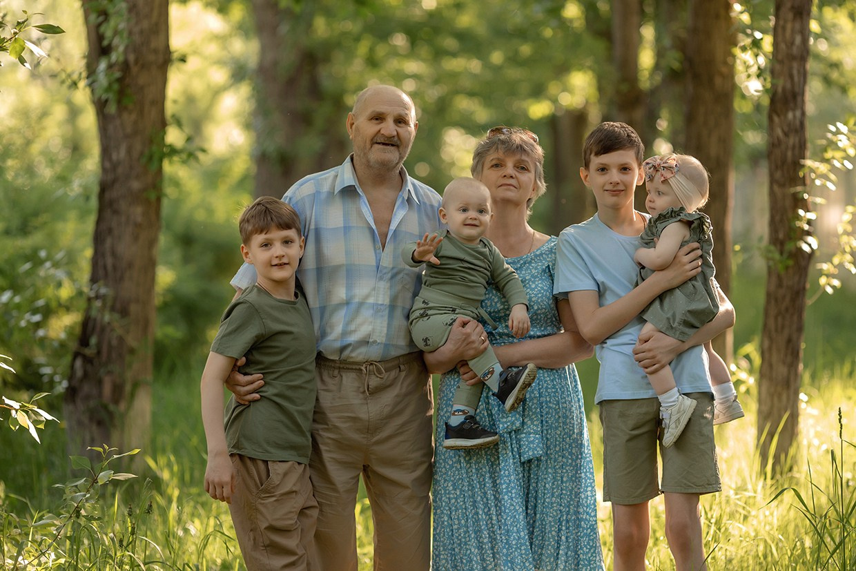 Семья (фотосессия на природе). Детский и семейный фотограф в Екатеринбурге