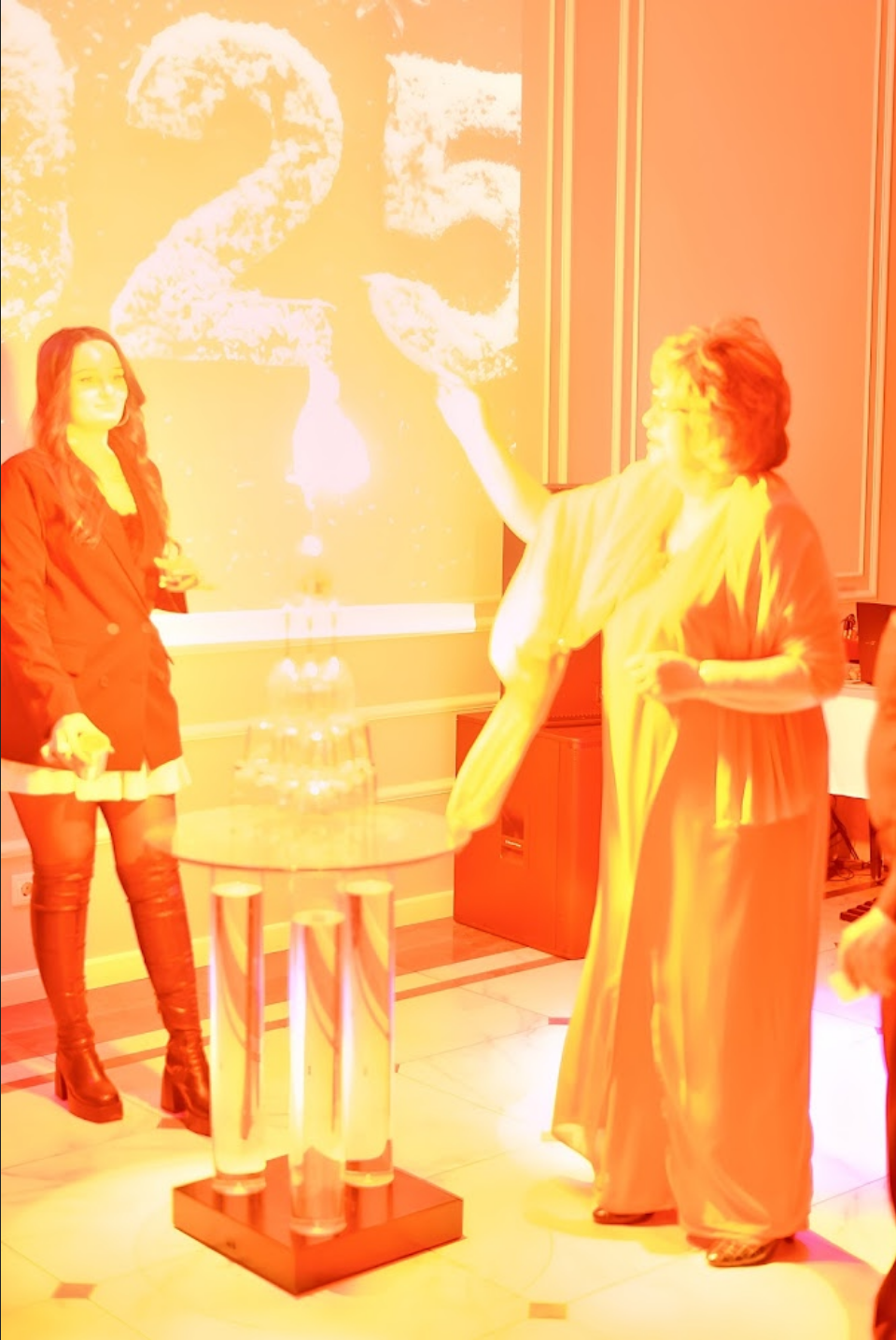 Новый год | Отель «Чайковский». Свадебный фотограф, видеограф, рилсмейкер в Санкт-Петербурге и Москве