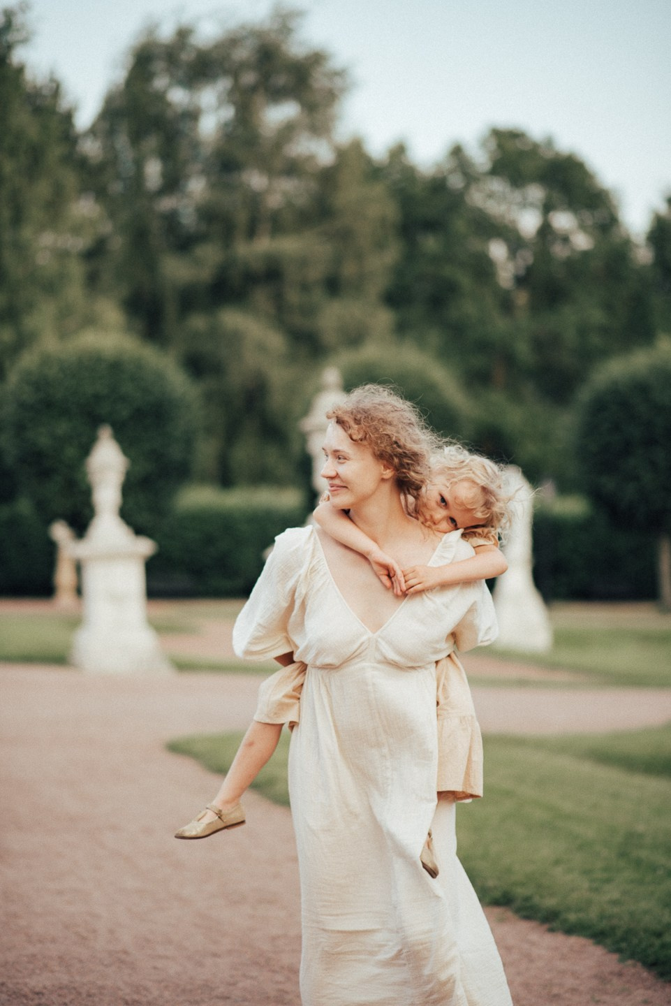 Тим, Лиза, Варя | на природе