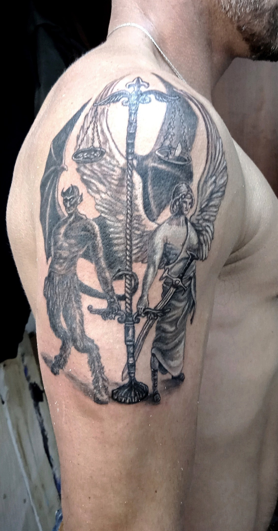 Тату. Яр Панов Арт.Картины, татуировки, роспись стен и одежды в Москве