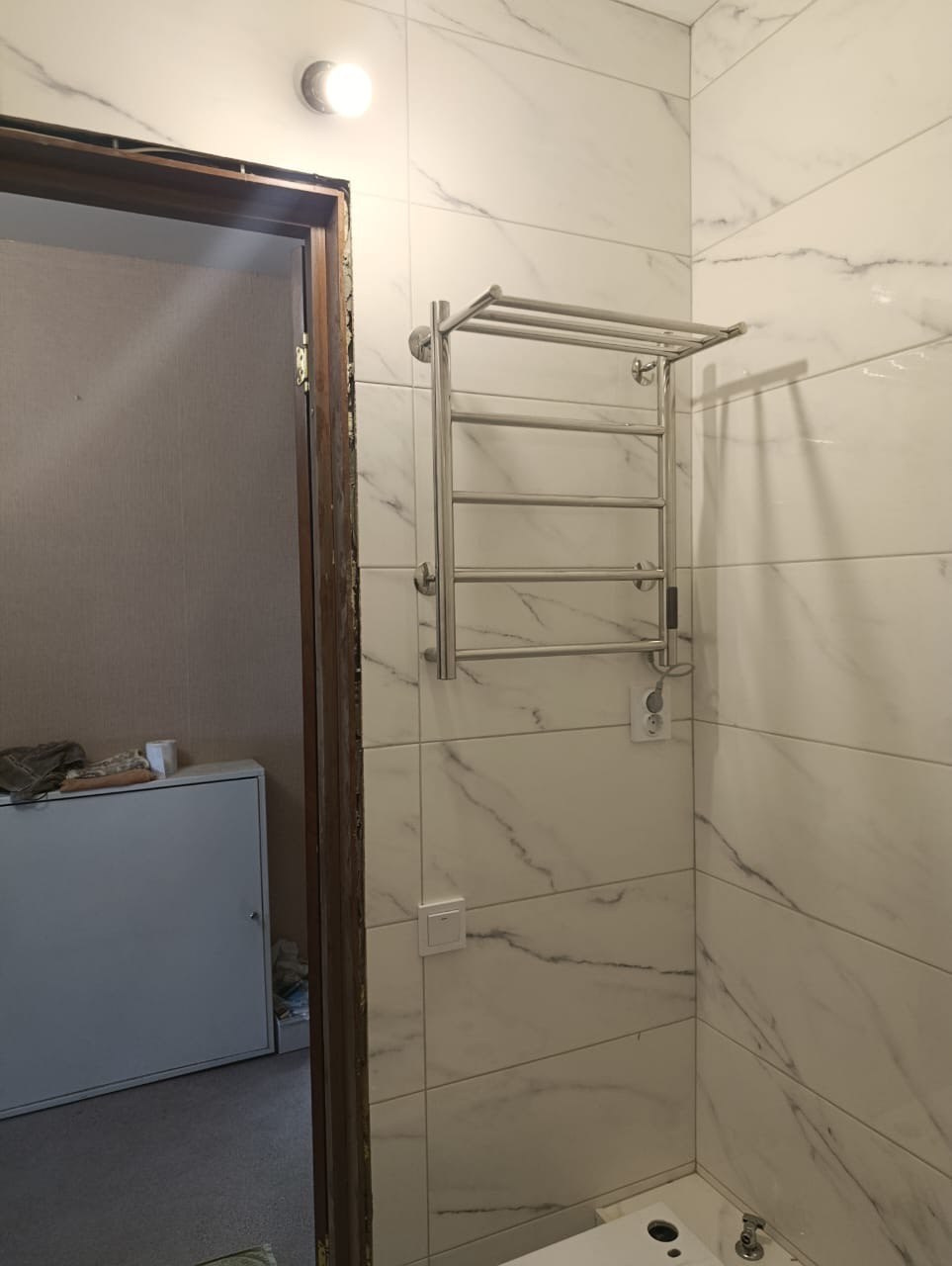 Ванная комната (ул. Андрея Адо д. 16). Ремонт санузла, туалета, ванной под ключ в Казани. Укладка плитки