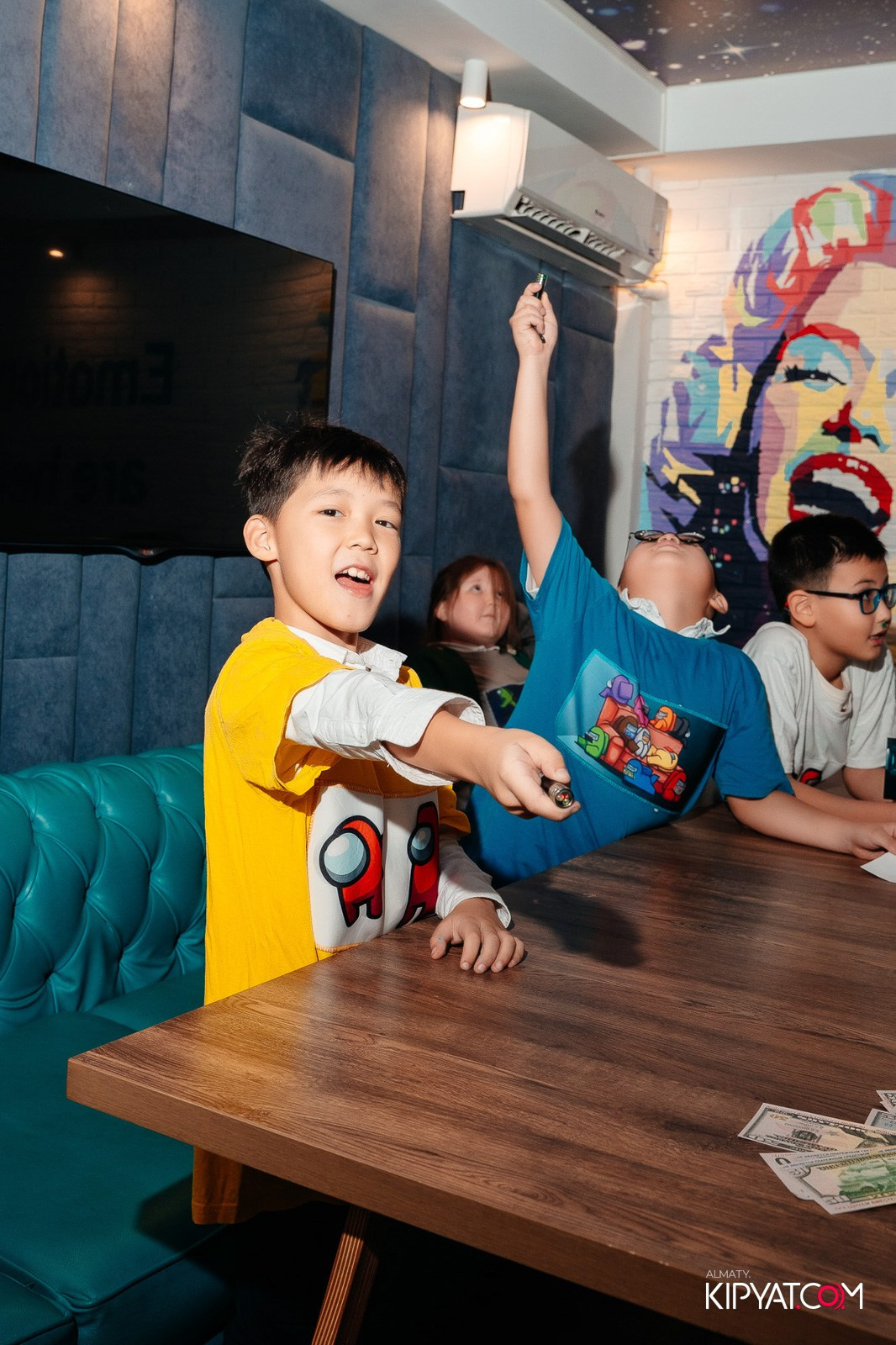 КВЕСТ-ШОУ AMONG US -ИГРА В КАЛЬМАРА. КИПЯТКОМ АЛМАТЫ!