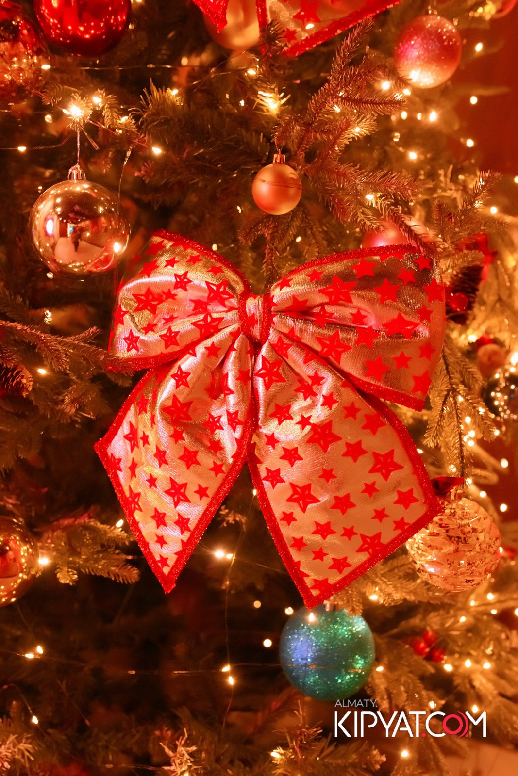 SPACE LOUNGE BAR. КИПЯТКОМ АЛМАТЫ!