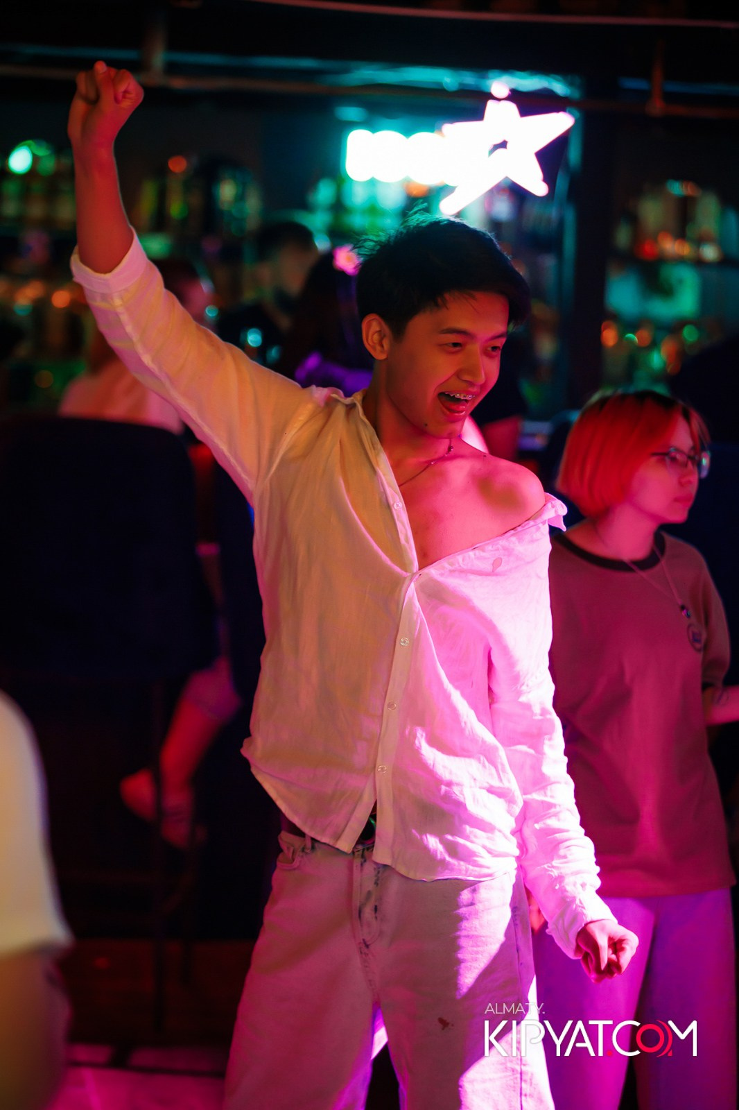 НОЧНОЙ КЛУБ ICON. КИПЯТКОМ АЛМАТЫ!