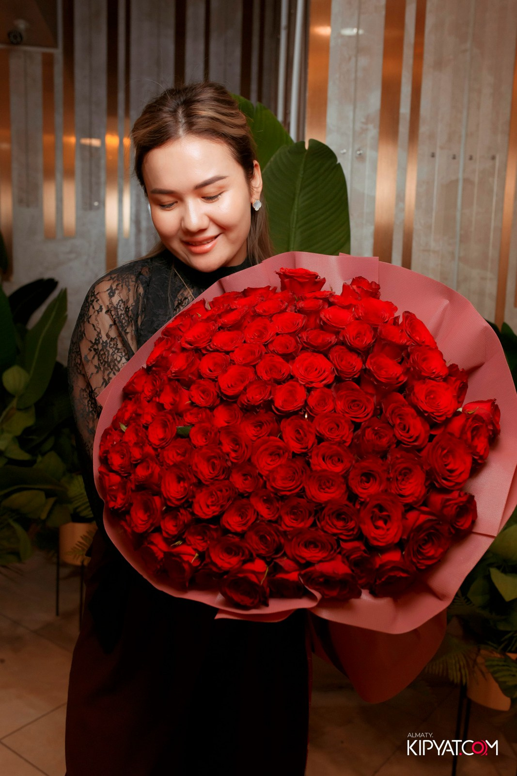 УХО И МЕДВЕДЬ НА КУРМАНГАЗЫ. КИПЯТКОМ АЛМАТЫ! Фотосъемка мероприятий в Алматы