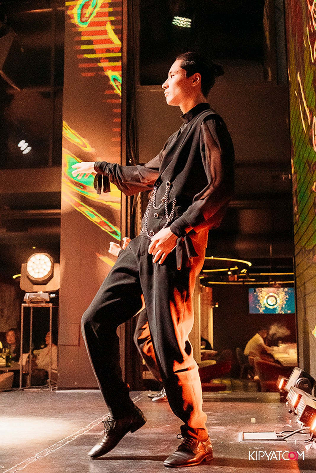 QUEEN. КИПЯТКОМ АЛМАТЫ!