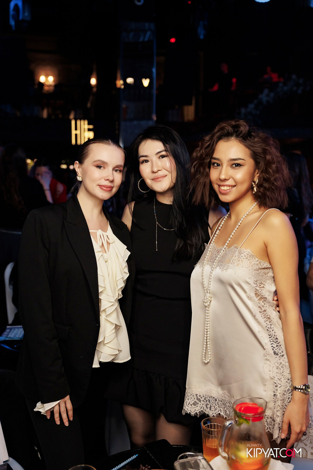 МУЗЫКАЛЬНОЕ ЛОТО В HIT RETRO. КИПЯТКОМ АЛМАТЫ! Фотосъемка мероприятий в Алматы