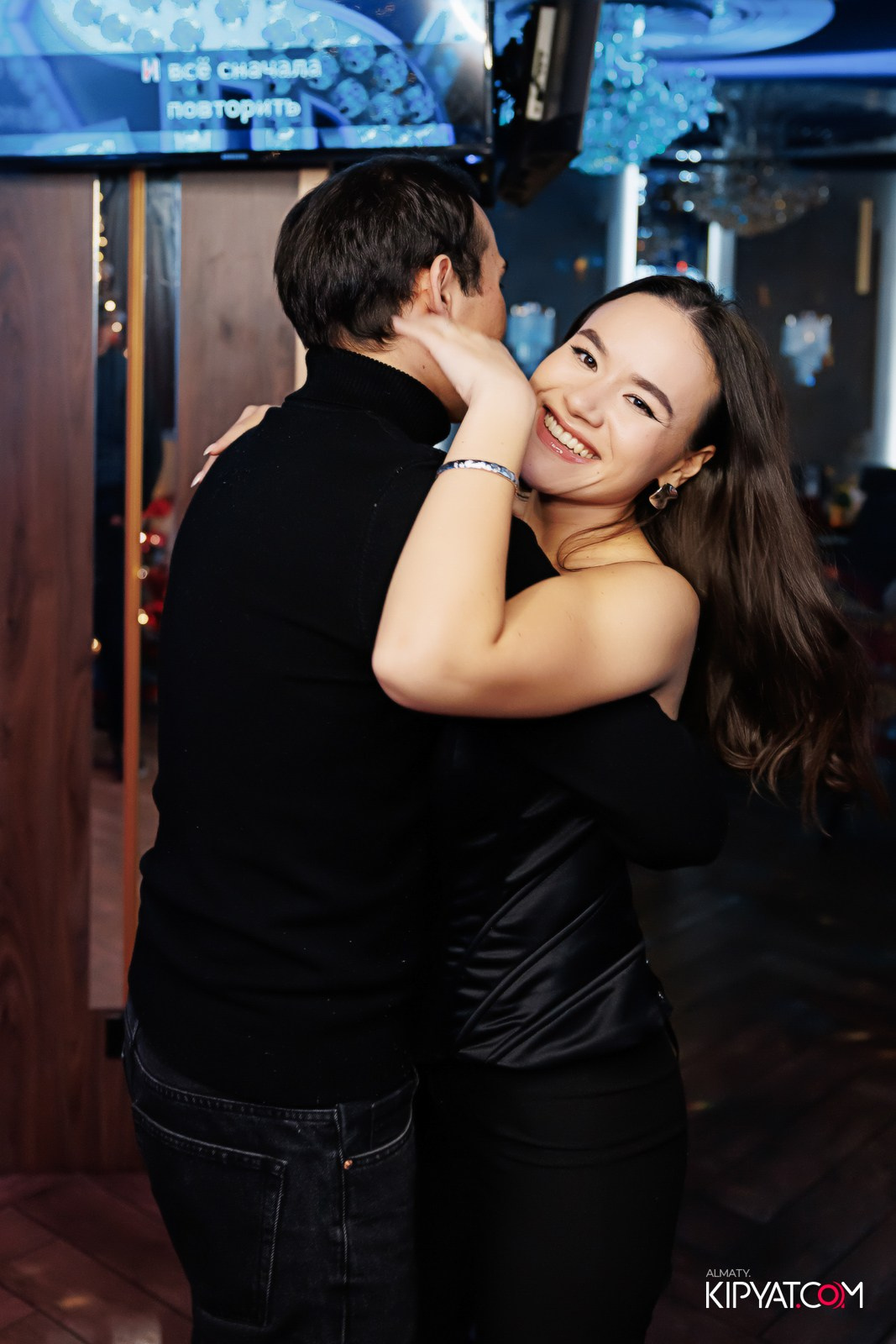 ЗАЯ, НА БИС. КИПЯТКОМ АЛМАТЫ!