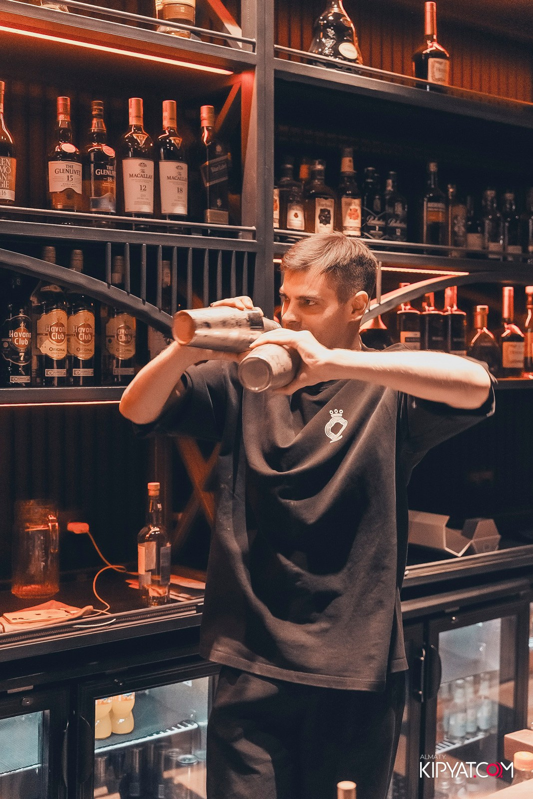 QUEEN. КИПЯТКОМ АЛМАТЫ! Фотосъемка мероприятий в Алматы