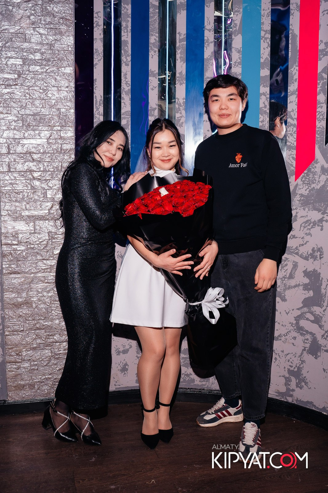 УХО И МЕДВЕДЬ НА ГАГАРИНА. КИПЯТКОМ АЛМАТЫ!