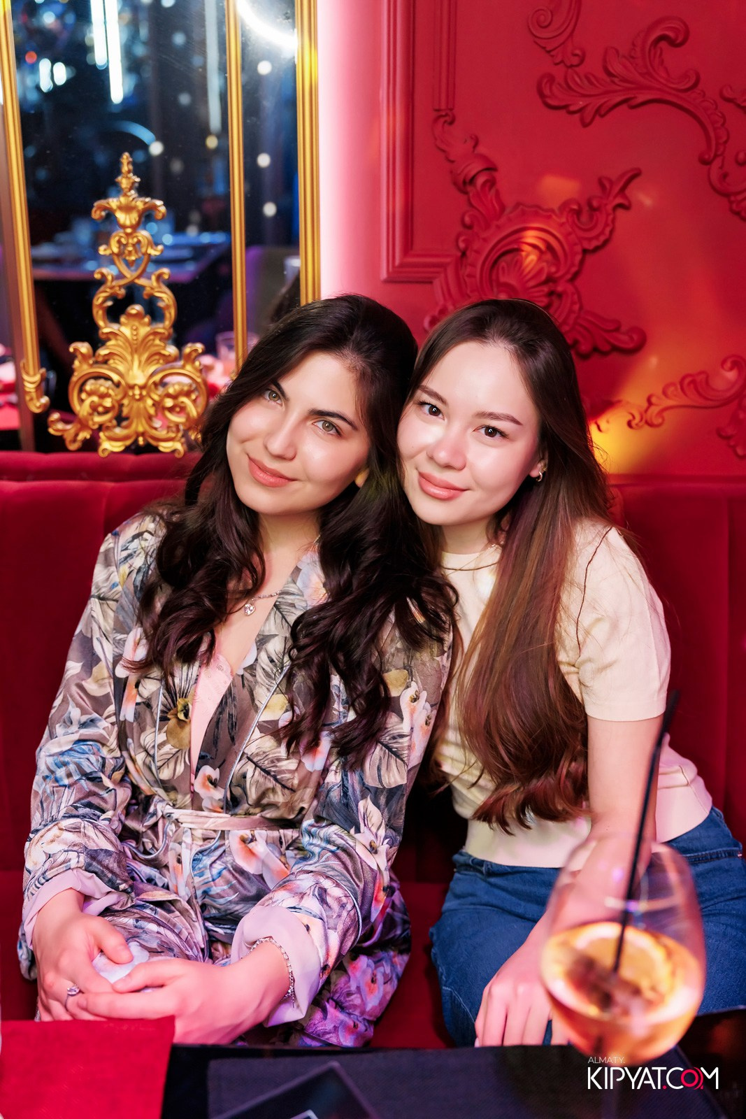 ЗАЯ, НА БИС. КИПЯТКОМ АЛМАТЫ! Фотосъемка мероприятий в Алматы