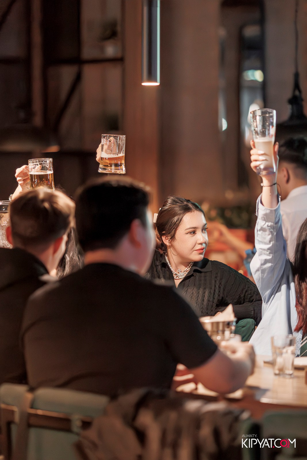 ПИНТА НА АУЭЗОВА. КИПЯТКОМ АЛМАТЫ!