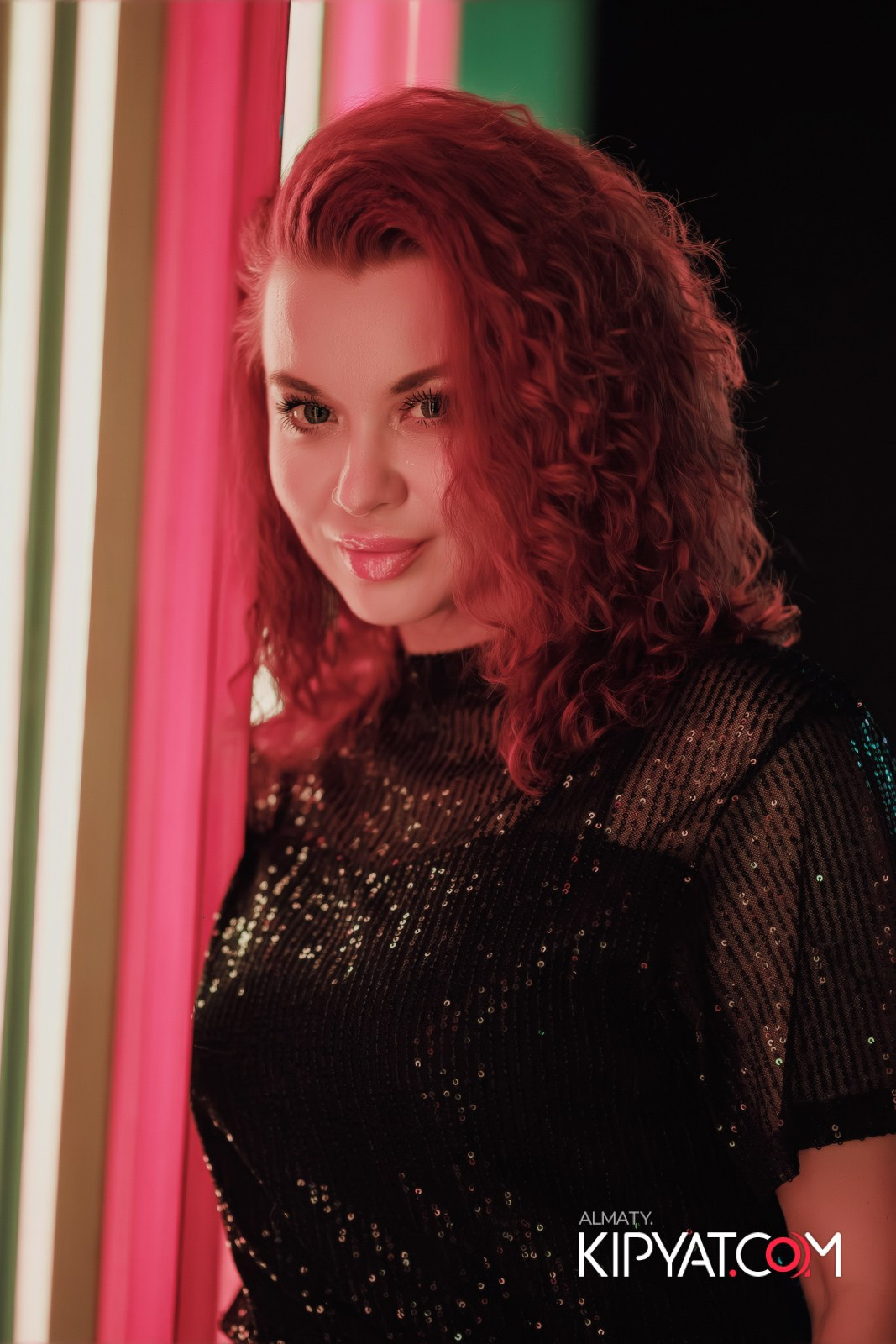 SANTA BARBARA — ПИТ ДЖЕЙСОН (ГР. ПРЕМЬЕР-МИНИСТР) И ИЛЬЯ ЗУДИН (ГР. ДИНАМИТ) НА ПРЕДНОВОГОДНЕЙ ВЕЧЕРИНКЕ. КИПЯТКОМ АЛМАТЫ!