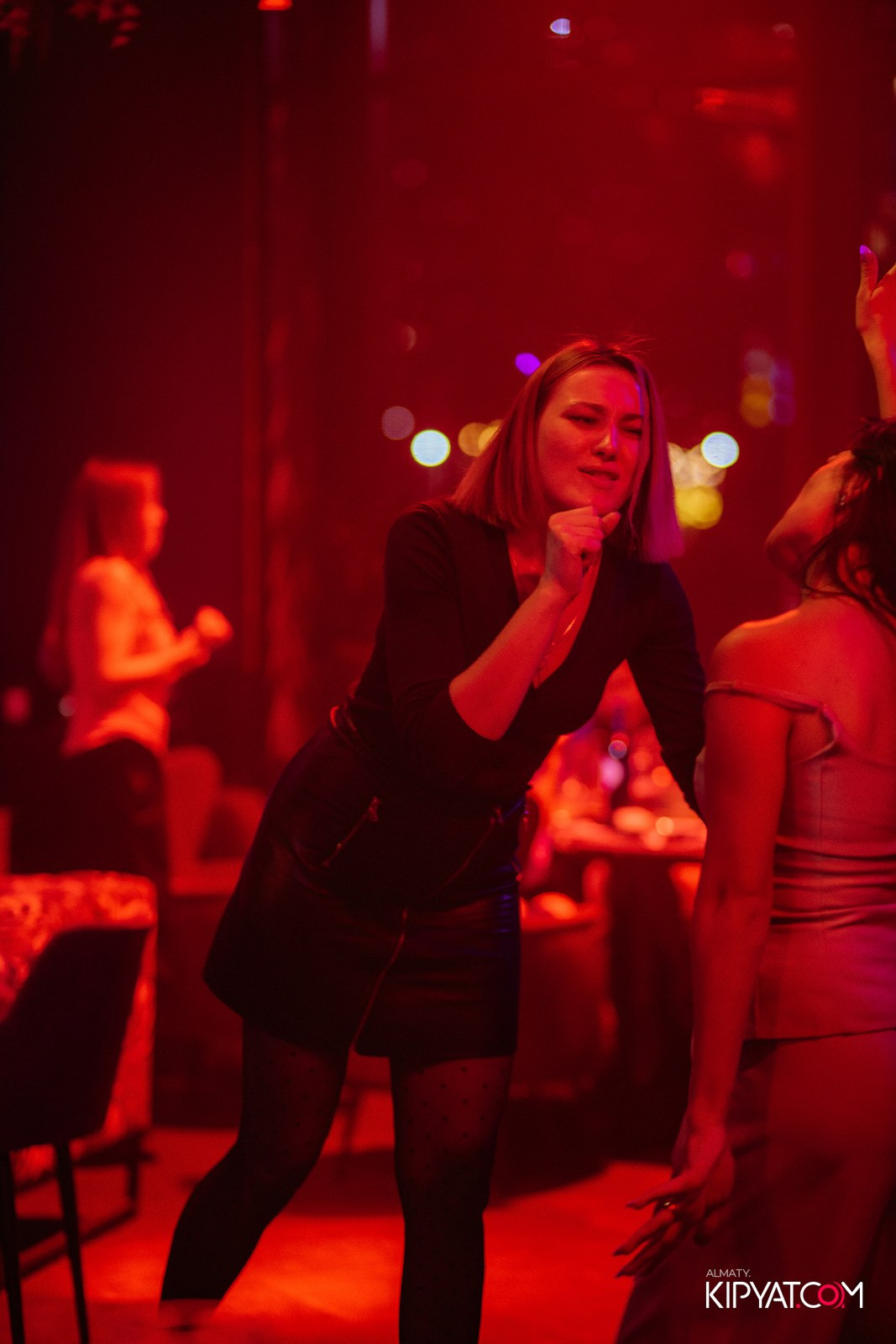 FRIENDS BAR & TERRACE. КИПЯТКОМ АЛМАТЫ!