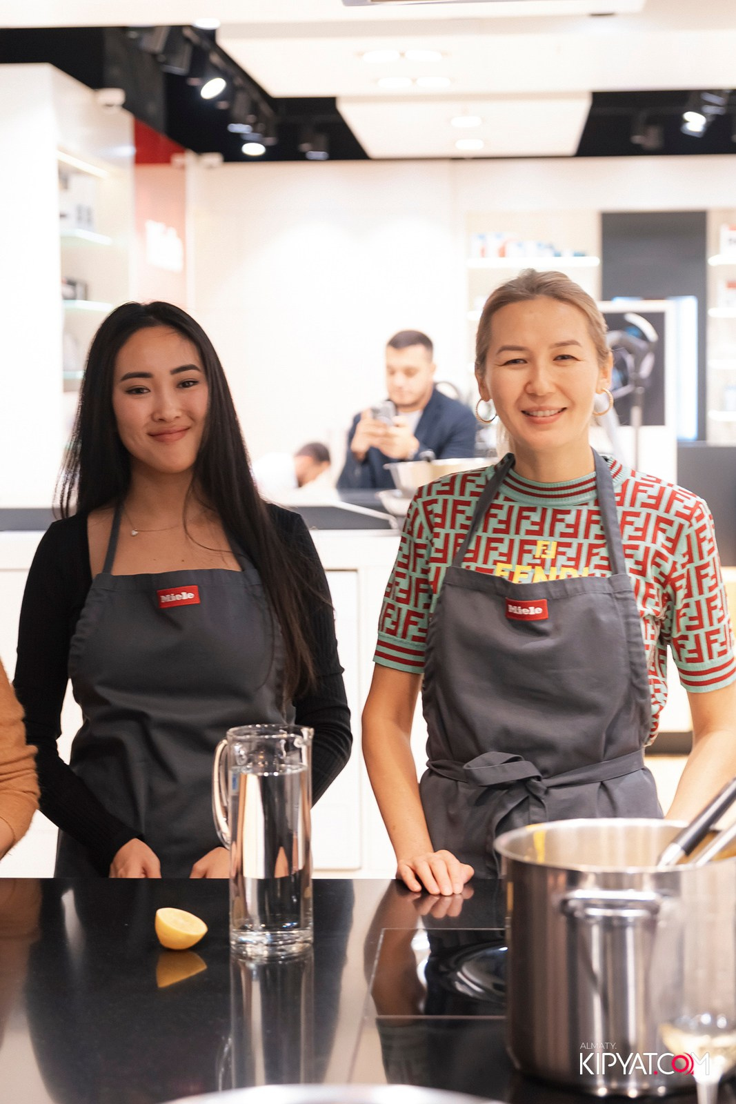 МАСТЕР-КЛАСС MIELE. КИПЯТКОМ АЛМАТЫ!