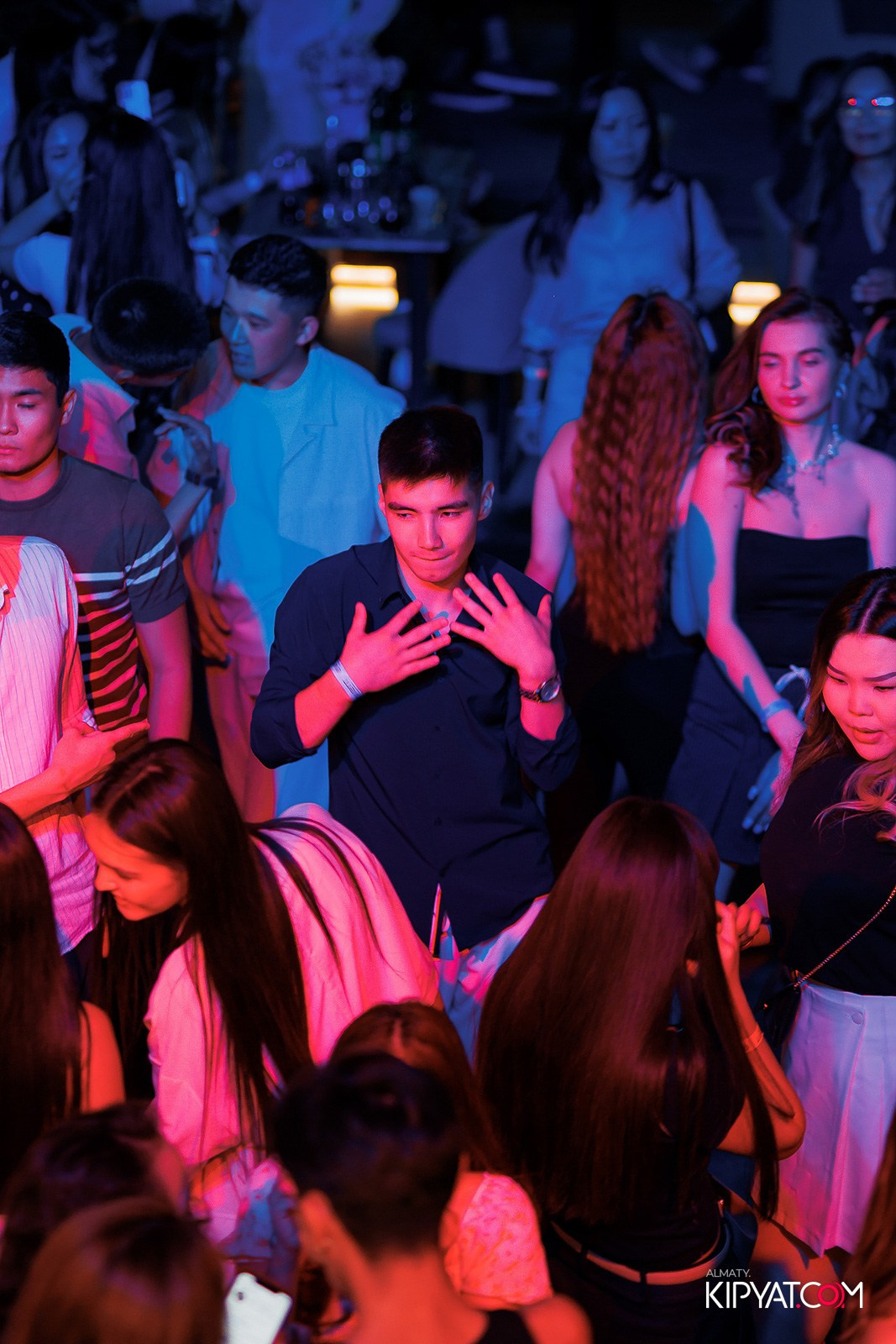 EVENT BAR. КИПЯТКОМ АЛМАТЫ!