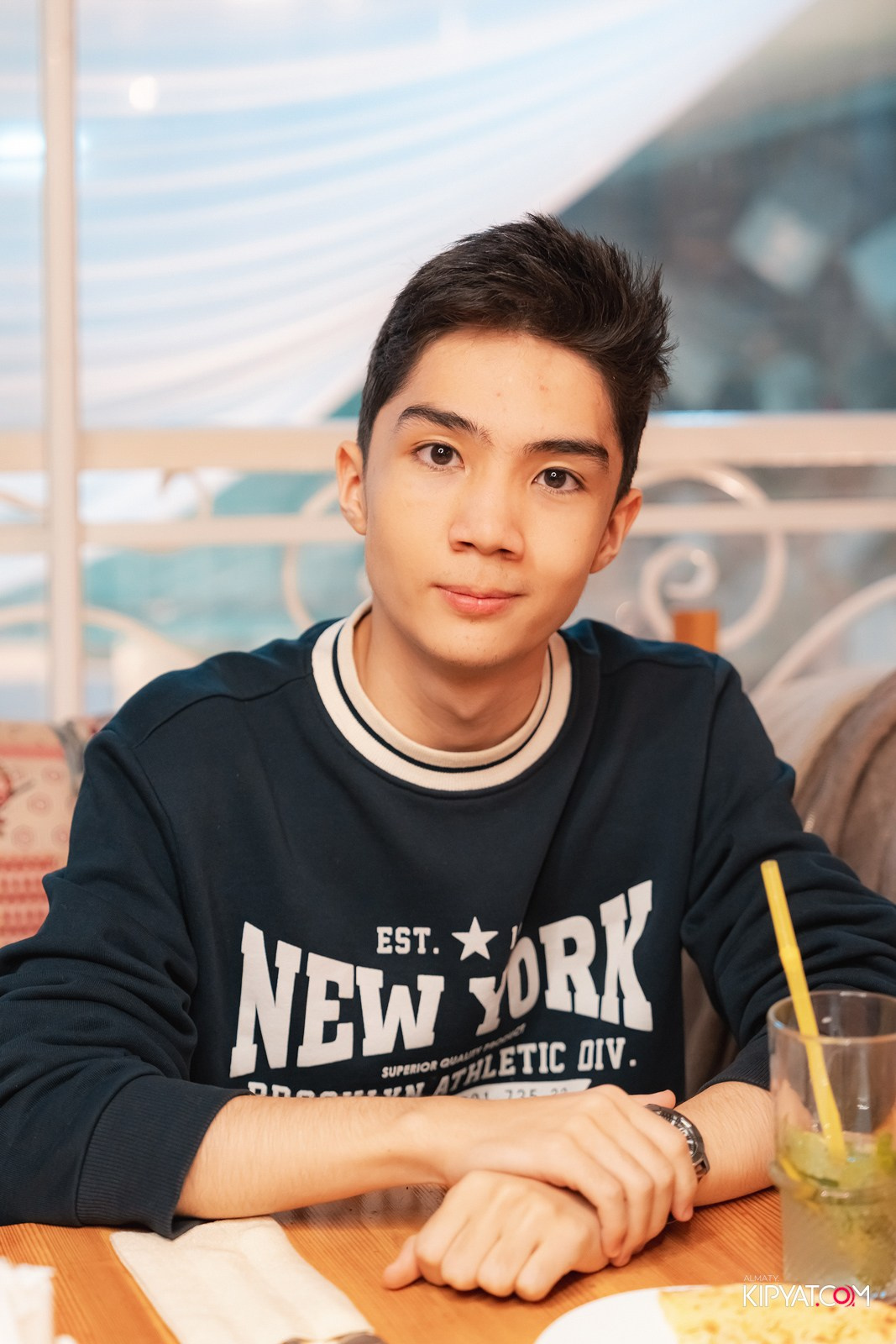 9 ЛЕТ ДОМ-РЕСТОРАНУ СЧАСТЬЕ. КИПЯТКОМ АЛМАТЫ!