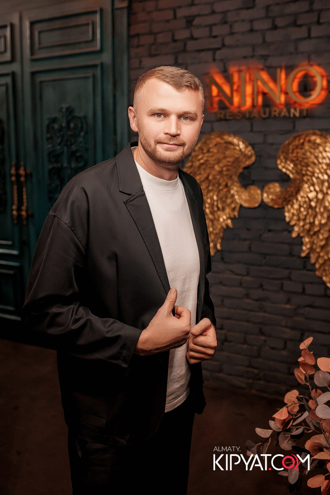 QUEST PISTOLS В РЕСТОРАНЕ NINO. КИПЯТКОМ АЛМАТЫ!