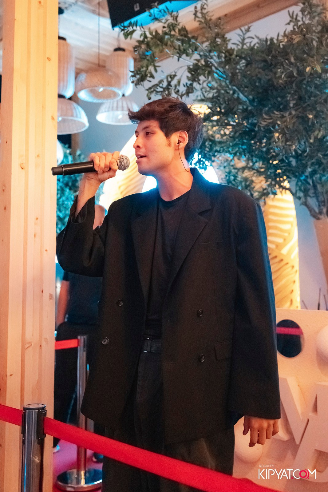 THE BROOKLN B MOOD KARAOKE & TERRACE. КИПЯТКОМ АЛМАТЫ!