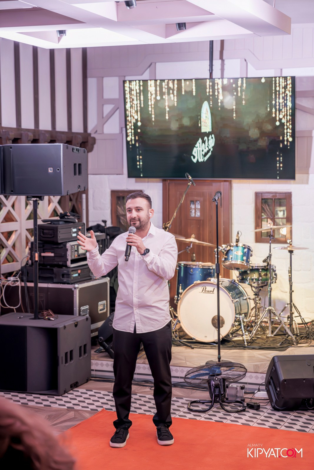 ОФИЦИАЛЬНОЕ ОТКРЫТИЕ CAFE LEFFE. КИПЯТКОМ АЛМАТЫ!