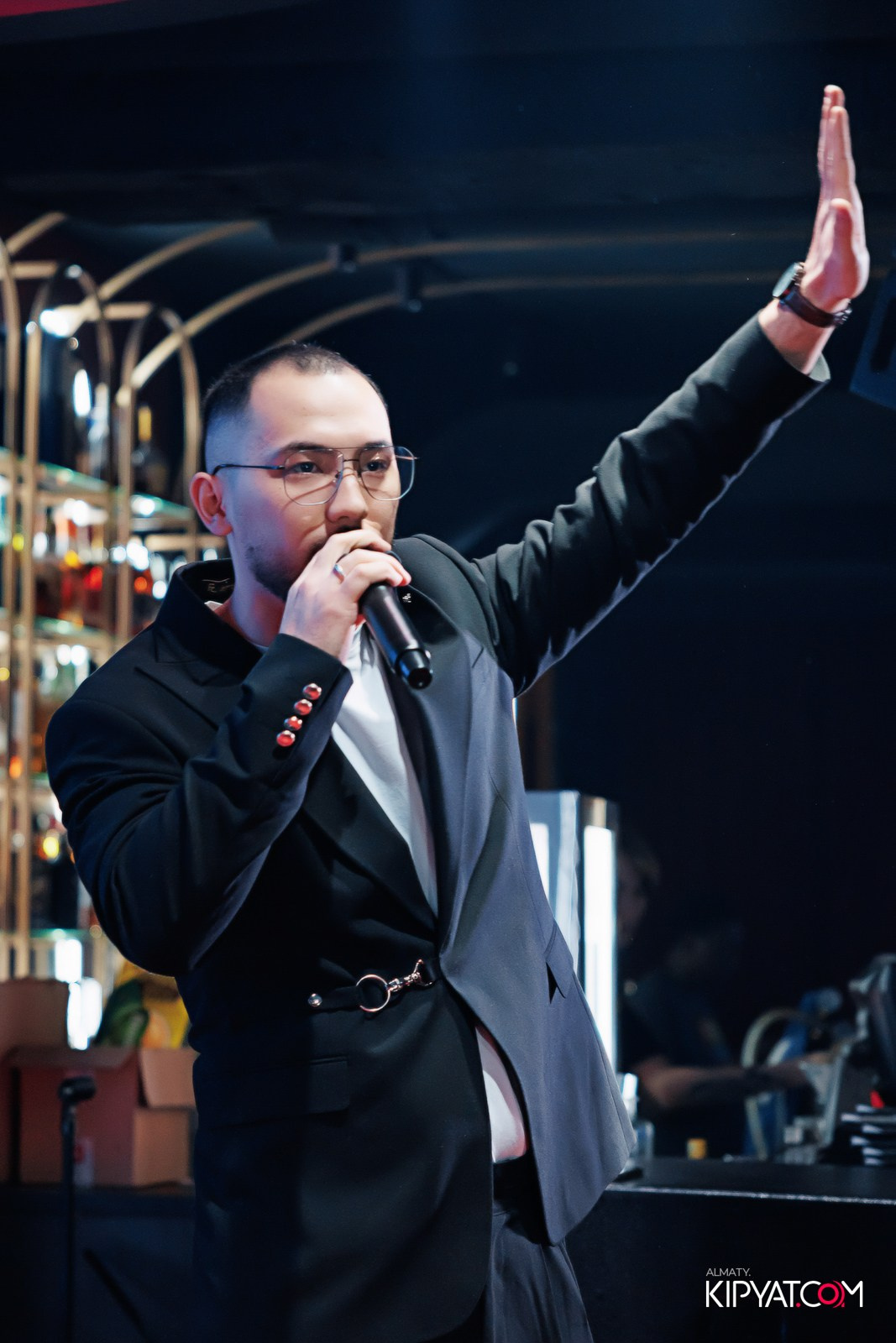 ЗАЯ, НА БИС. КИПЯТКОМ АЛМАТЫ!