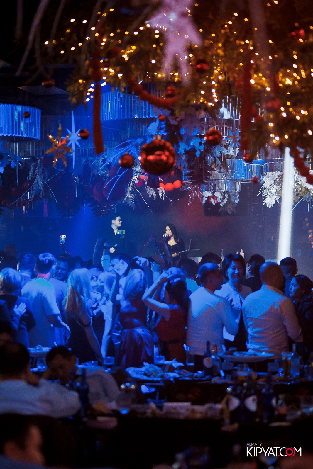 FRIENDS BAR & TERRACE. КИПЯТКОМ АЛМАТЫ! Фотосъемка мероприятий в Алматы