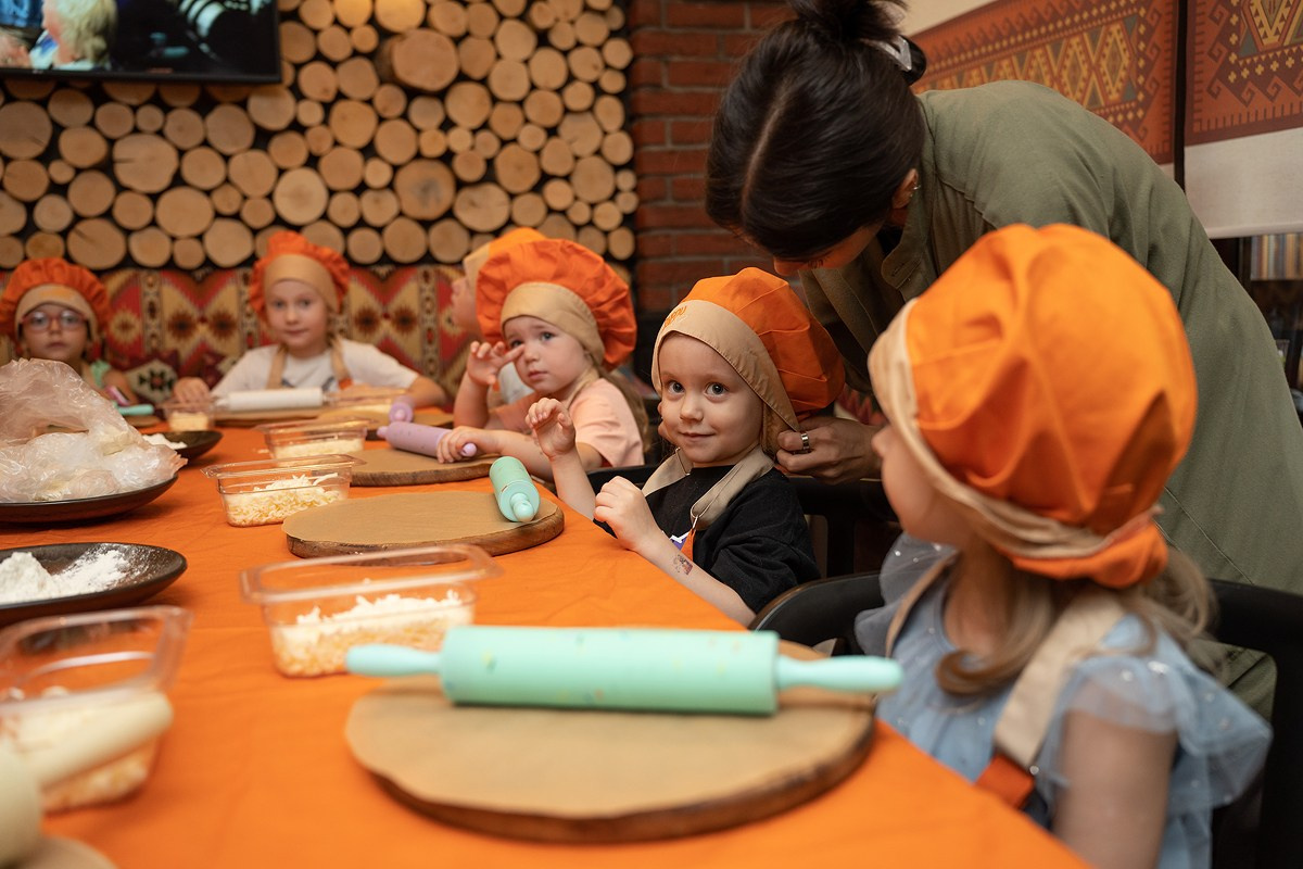 Кулинарный мастер-класс в «Пхали-Хинкали». Фотограф Мария Ковкова