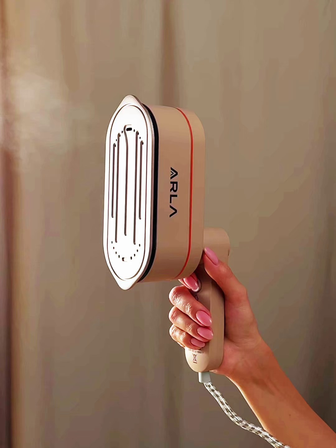 Видео. KED Production — продакшн из СПб. Создаём фото, видео и контент, который помогает брендам и селлерам продавать больше