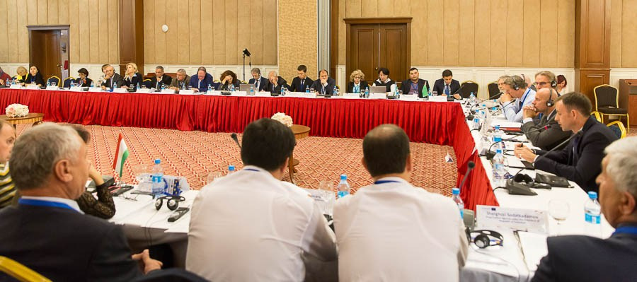 Конференции, семинары, корпоративные мероприятия. Фотостудия Алматы. Фотосъемка Алматы. Фотосессия Алматы. Фотокурсы. Обучение фотографии. Аренда студии