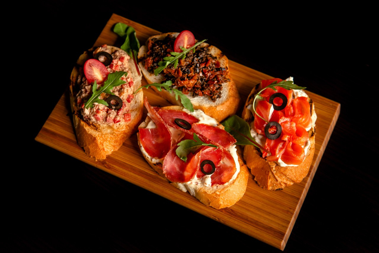 Фуд съемка меню Harats Pub в Смоленске. Фотограф | Михаил Буш Смоленск