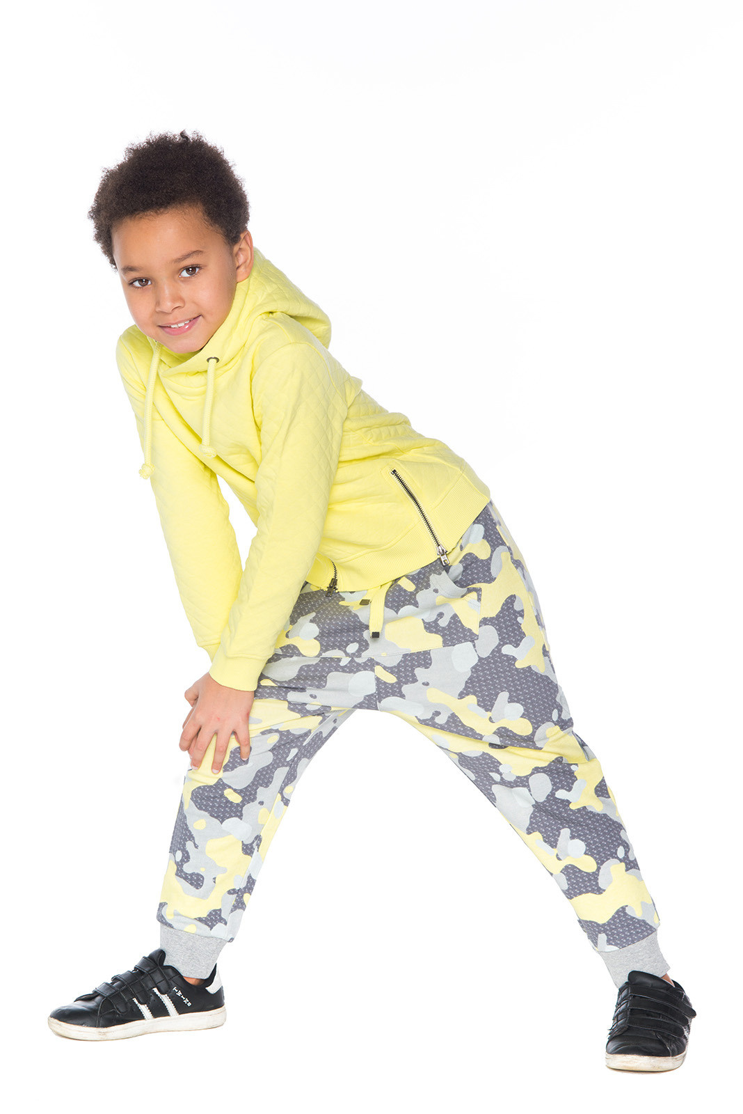 Gino de Luka и Luce della Vita Весна — Лето. Фотограф Анастасия Дерий. Каталожная фотосъёмка в Москве