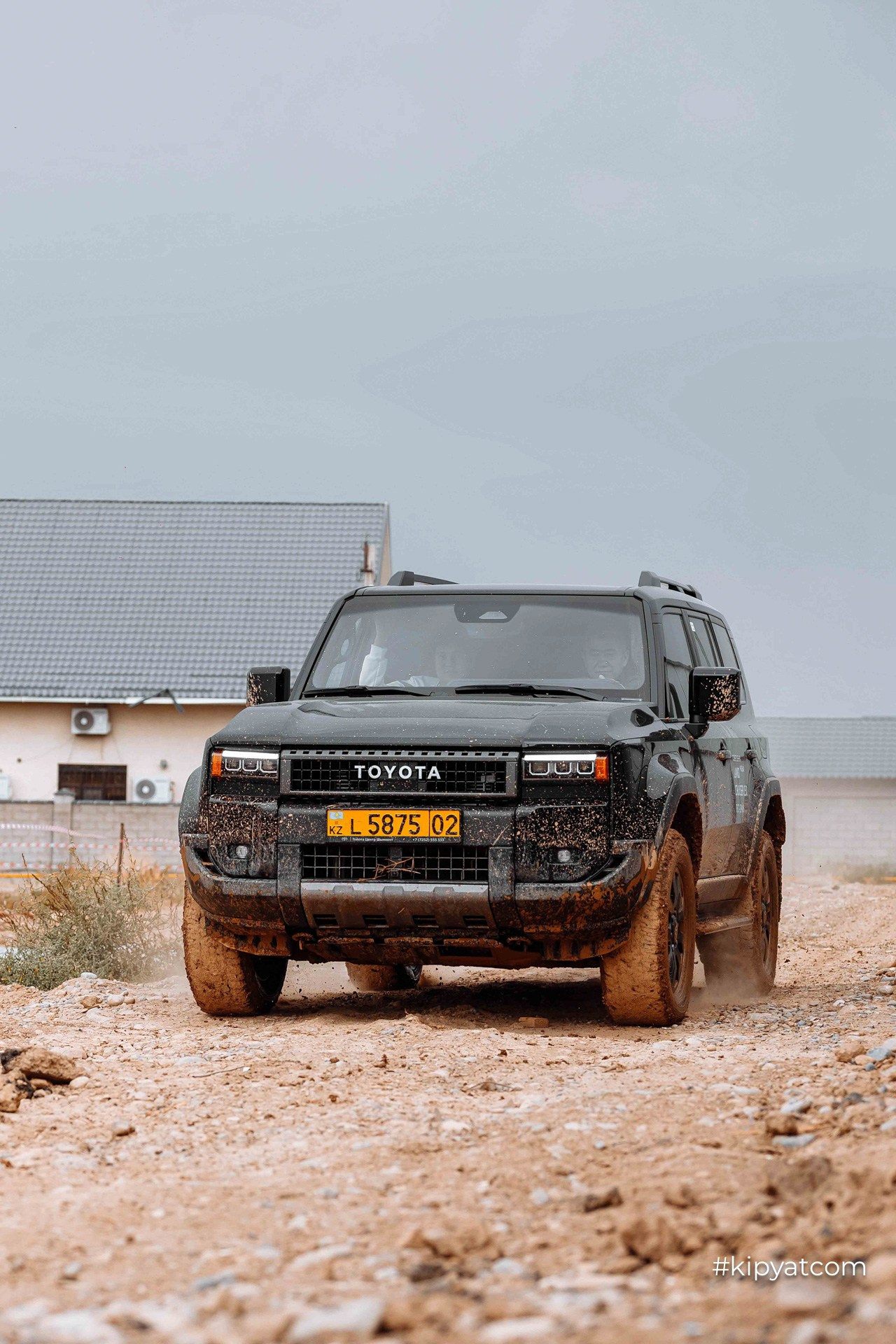 Test Drive TOYOTA CAMRY 80