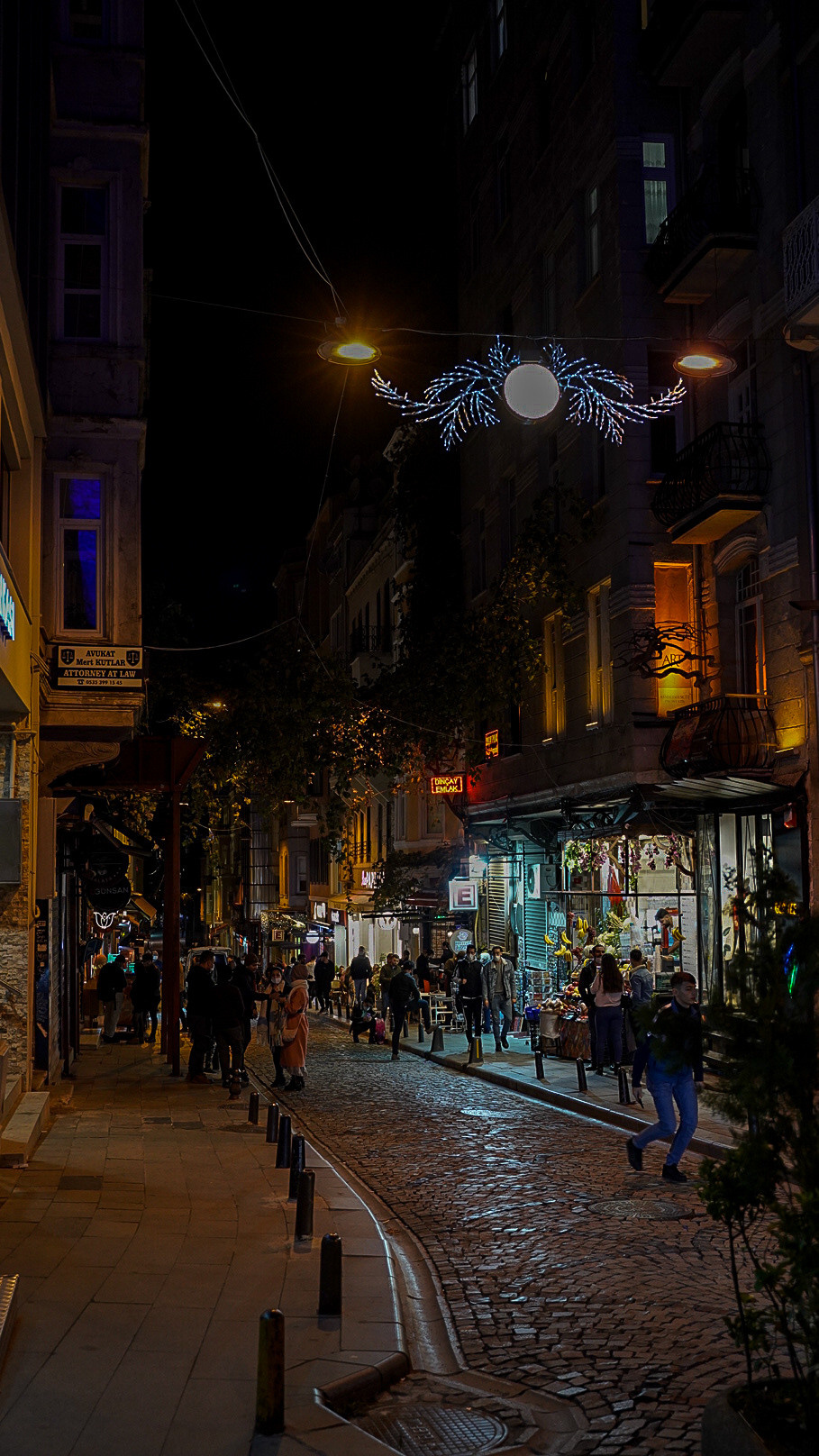 9×16 Стамбул. Человек с фотокамерой