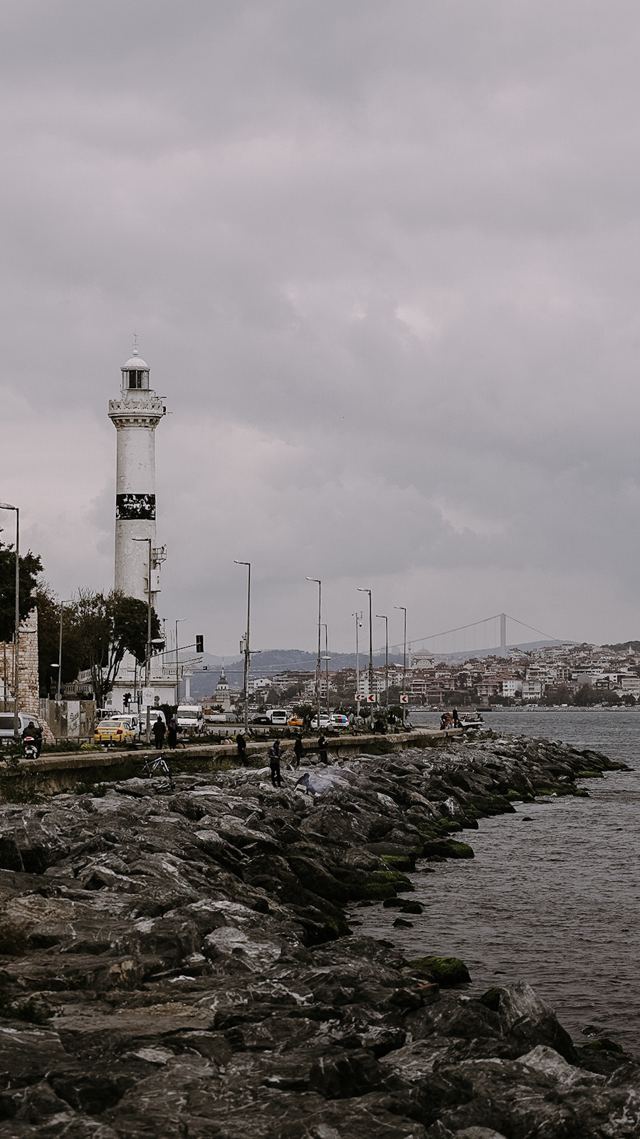 9×16 Стамбул. Человек с фотокамерой