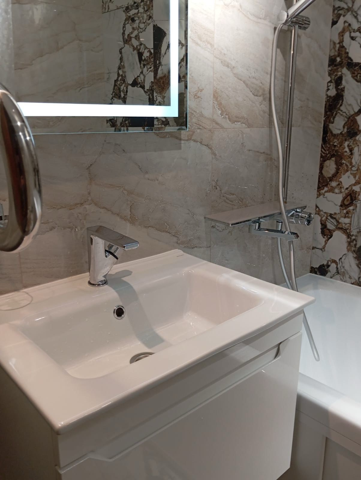 Примеры работ по дизайну ванных нашей студии. Дизайн-интерьера