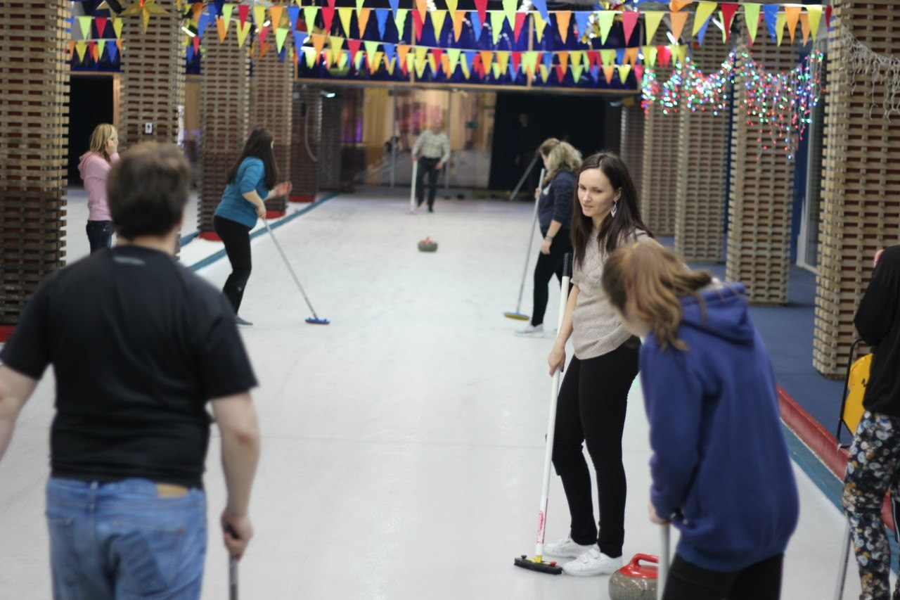 Кёрлинг | 10.04.2016. Галерея Фантим
