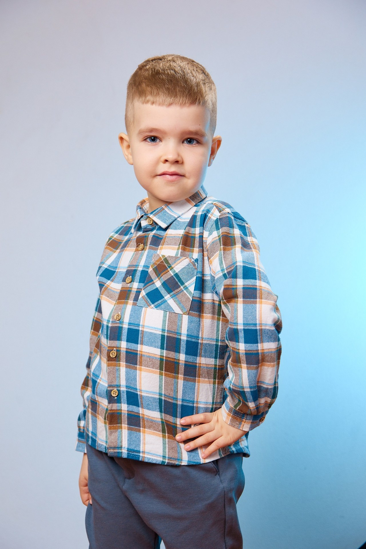 Отзывы о работе фотографа для школы и детского сада в Новосибирске. Выпускной альбом Новосибирск