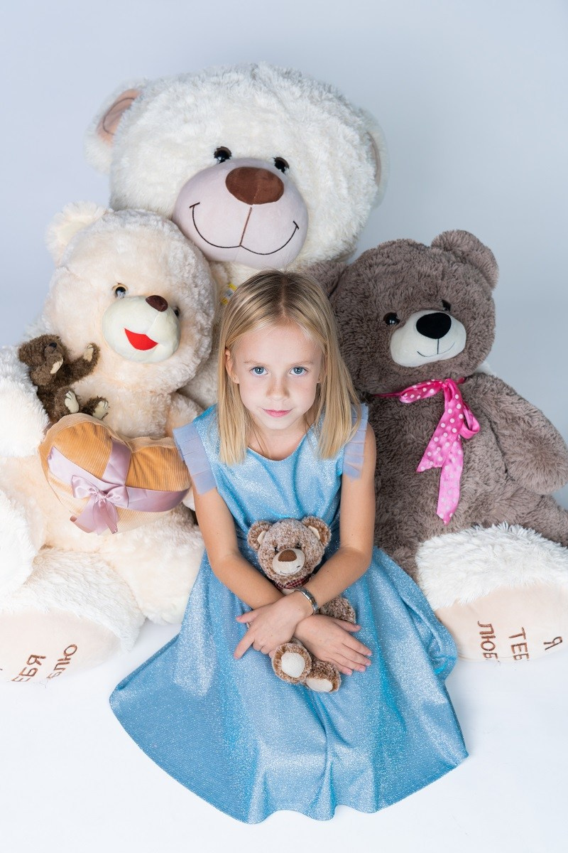 Модель Виктория А для предметной съемки  в Сочи| Sale Easy