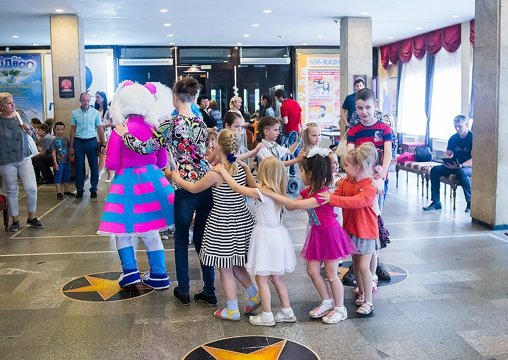 Благотворительный показ ТЮЗ. Детский и семейный фотограф, фотограф мероприятий Нижний Новгород