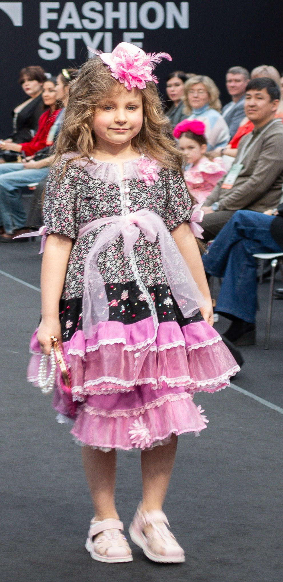 Fashion Style Russia -Детский показ. Victoria Radjevna Репортажный Фотограф — Видеограф Москва • Санкт-Петербург