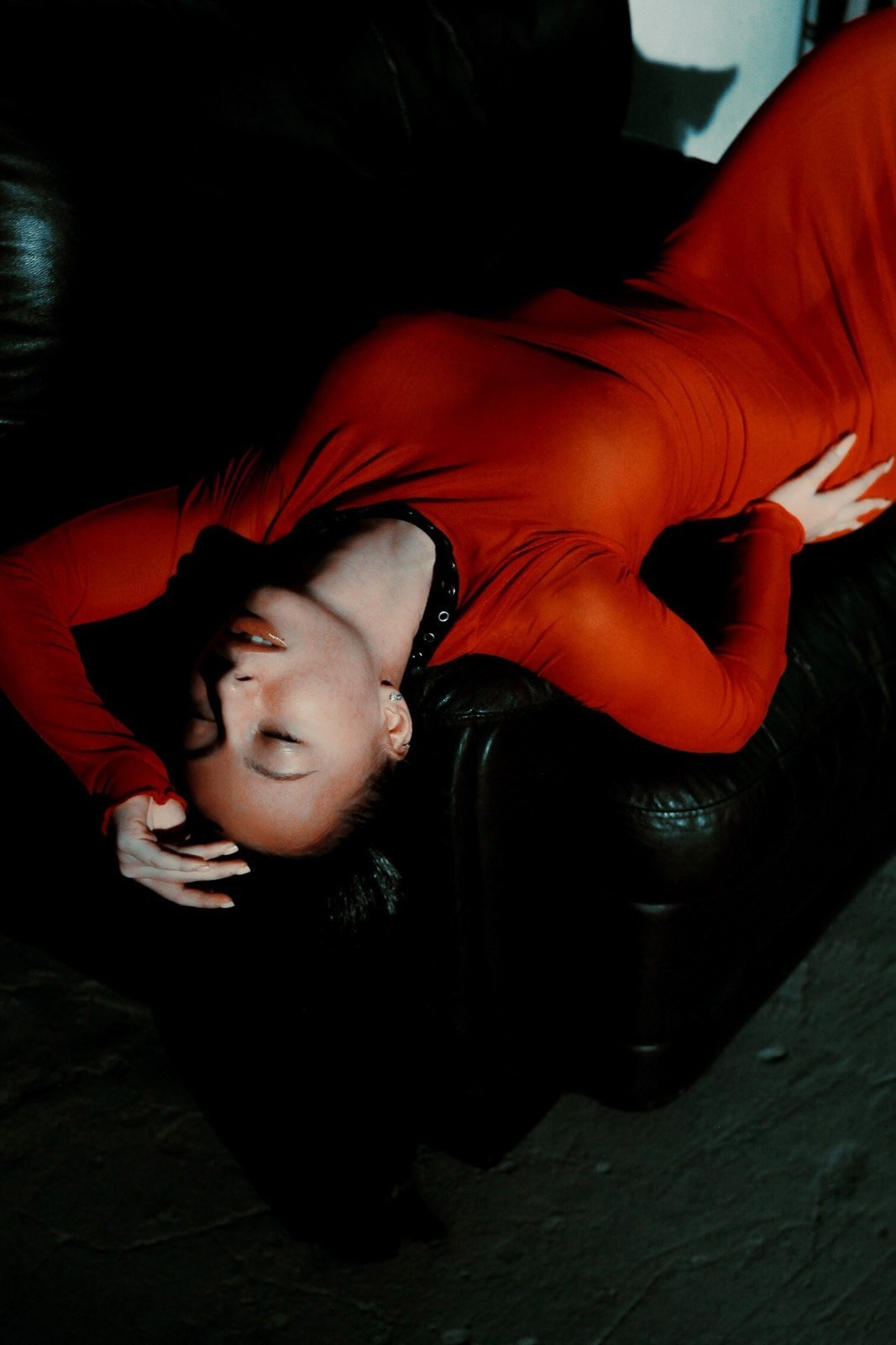 В красном платье. Борщевская Елизавета / фотограф Иркутск